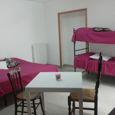Ostello Il Castagno Antrodoco Habitación foto
